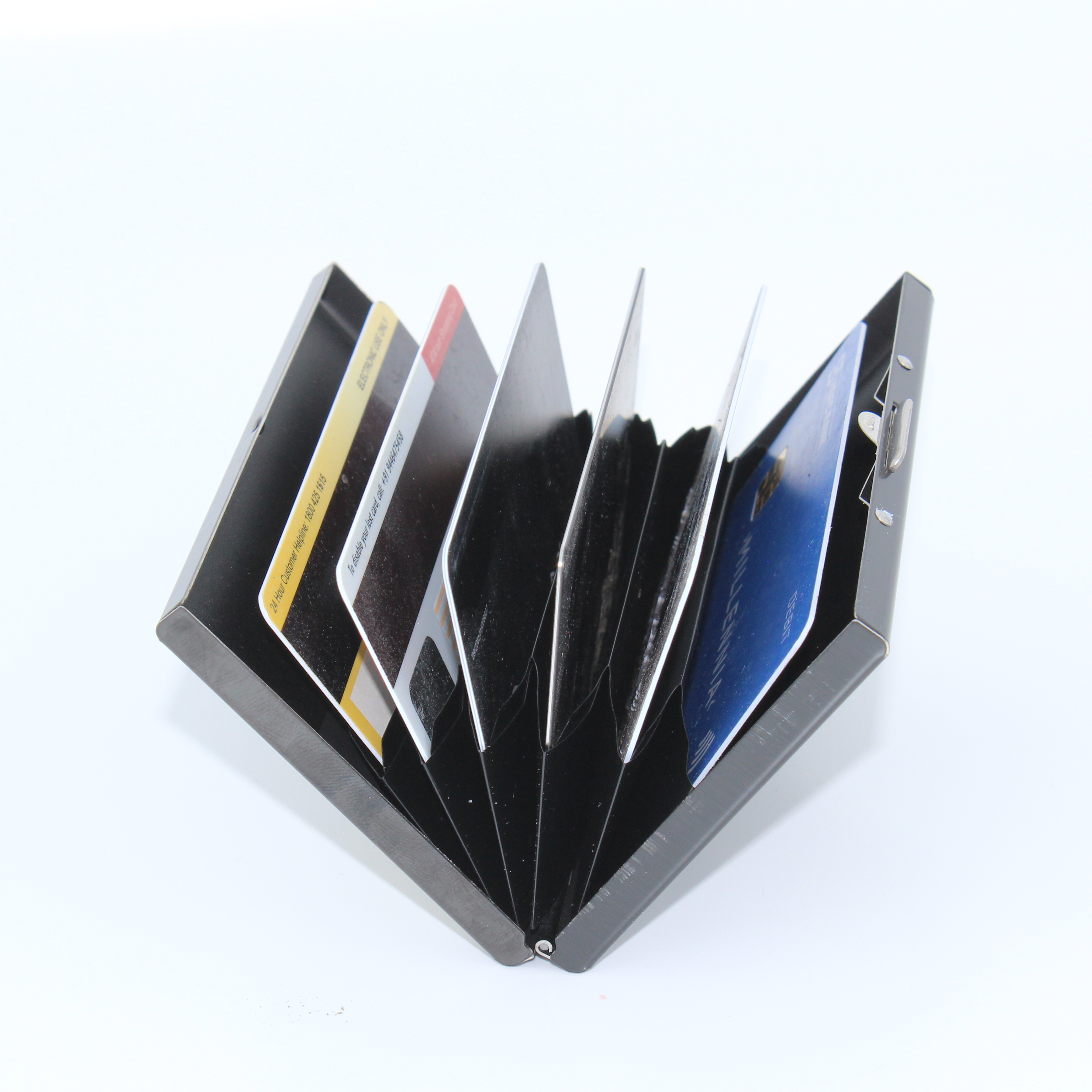 Credit Card Holder Protector Credit Card Wallet Slim Metal Credit Card Case image number 1